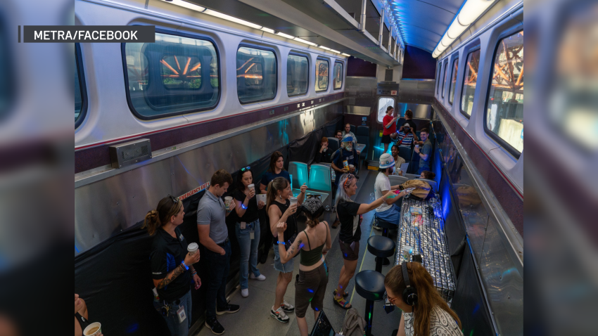 Commuter happy hour? Metra teases return of bar cars